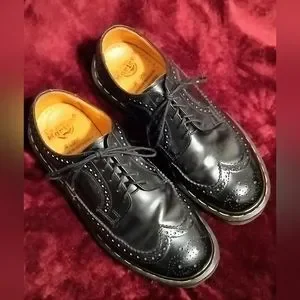 Dr martens kelvin williams deals